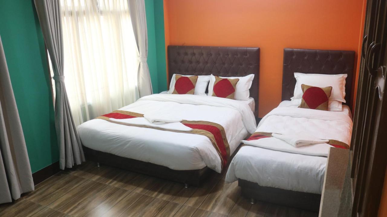 Nepalaya Home Hostel كاتماندو المظهر الخارجي الصورة